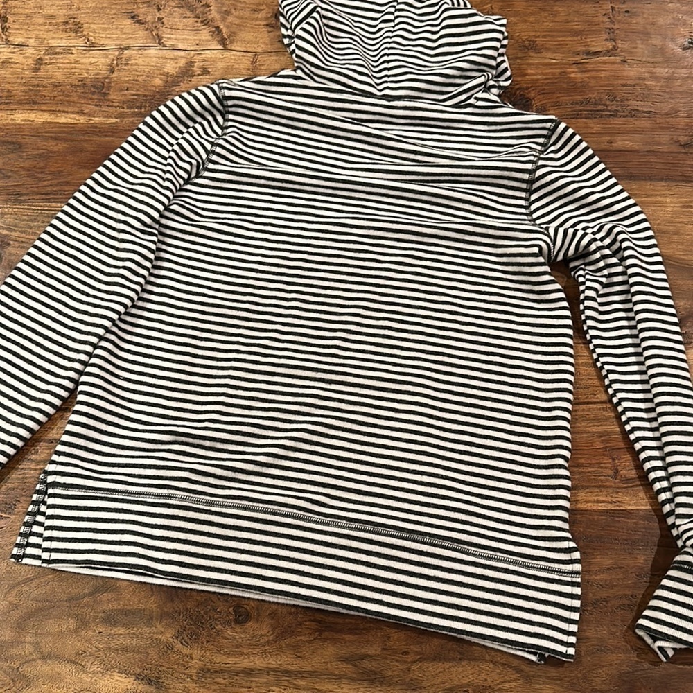 Z Supply The Striped Soft Spun Knit Hoodie Size Small - Picture 9 of 9